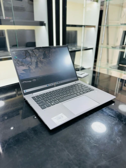 HP ZBOOK FIREFLY 14 G10 I7-1355U 16GB DDR 5 1TB SSD RTX A500 4GB
