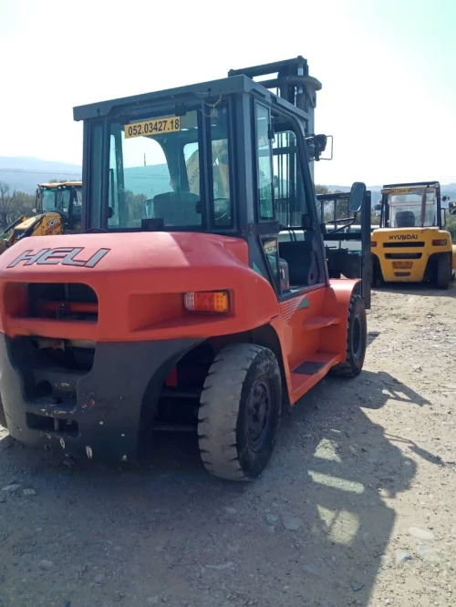 Hyundai 160D7E Chariot elevateur, Clark 2024