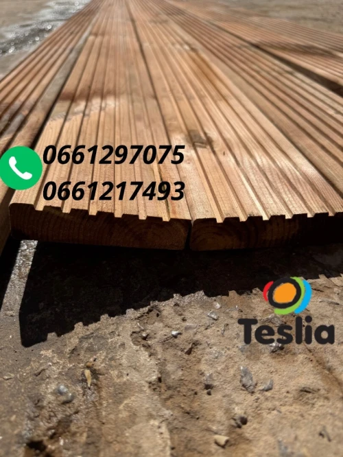 Plancher en bois pour extérieur