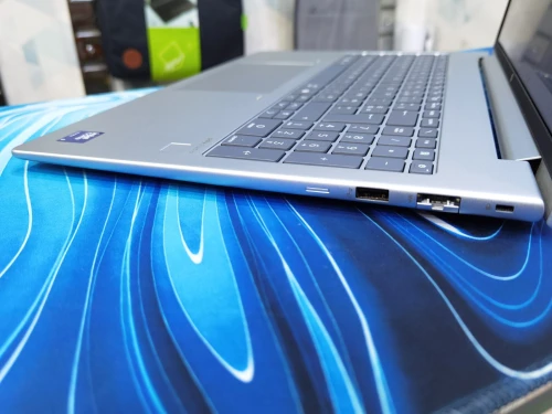 HP PROBOOK 460 G11 ULTRA 5 125U 16GB DDR5 512SSD 16 POUCES