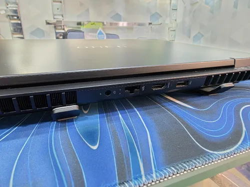HP OMEN GAMING 16 CORE 7 240H RTX 5060 8GB 32GB DDR5 1000GB SSD 16P 144HZ