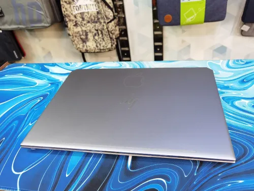 HP ZBOOK STUDIO G5 I7 9750H NVIDIA QUADRO P1000 4GB 16GB 512GB SSD