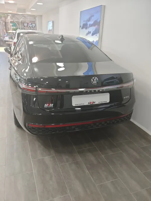 Volkswagen Passat 2025 Pro