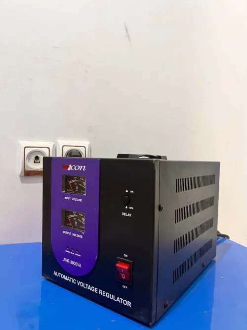AUTOMATIC VOLTAGE REGULATOR AVR-3000VA