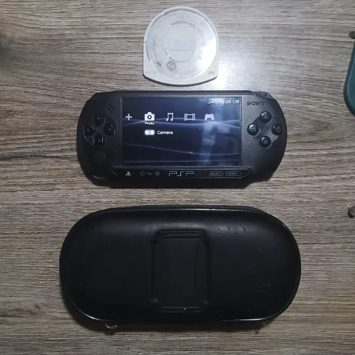 psp 1004e sans chargure