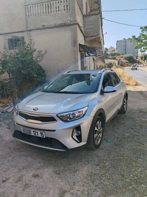 Kia Stonic 2021 Gris