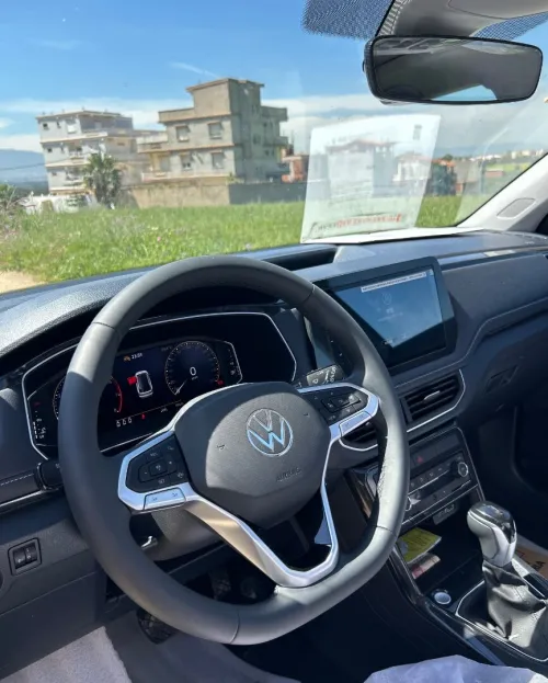 Volkswagen Tharu xr turbo 2026 