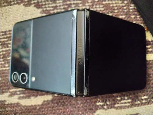 Samsung Flip