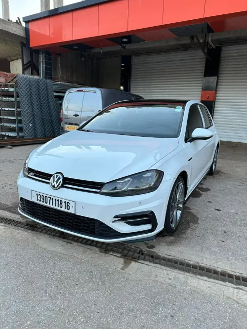 Volkswagen Golf 7 2018 R-Line