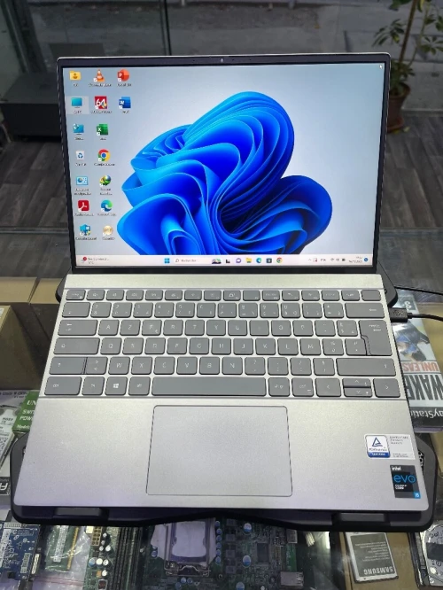 DELL INSPIRON 13 3510