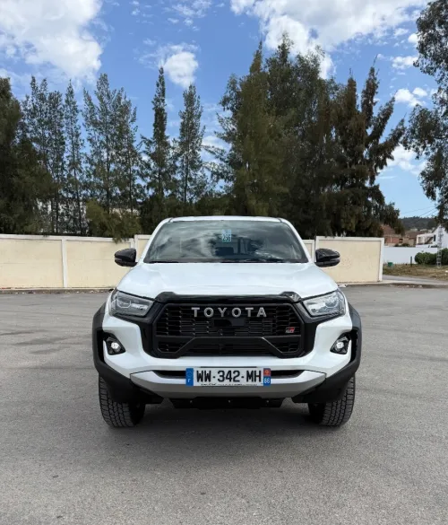 Toyota Hilux 2025 GR