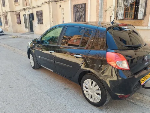 Renault Clio 3 2011 Exception