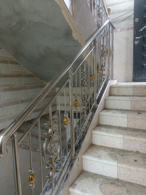 garde corps et rampe escalier inox