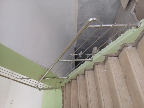 garde corps et rampe escalier inox