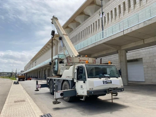 Location grue mobile 25t/50t/80t/100t/200T/350t