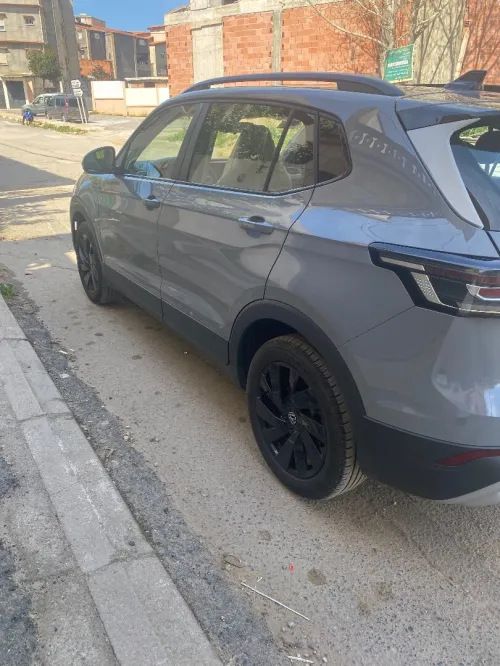 Volkswagen Tahru 2025 Ruixiang