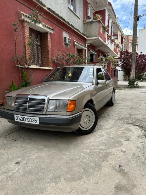 Mercedes Classe E 1993 124