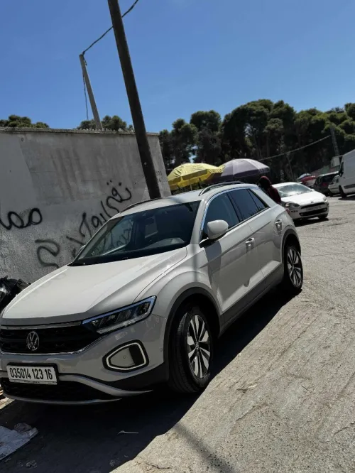 Volkswagen T-Roc 2023 Move
