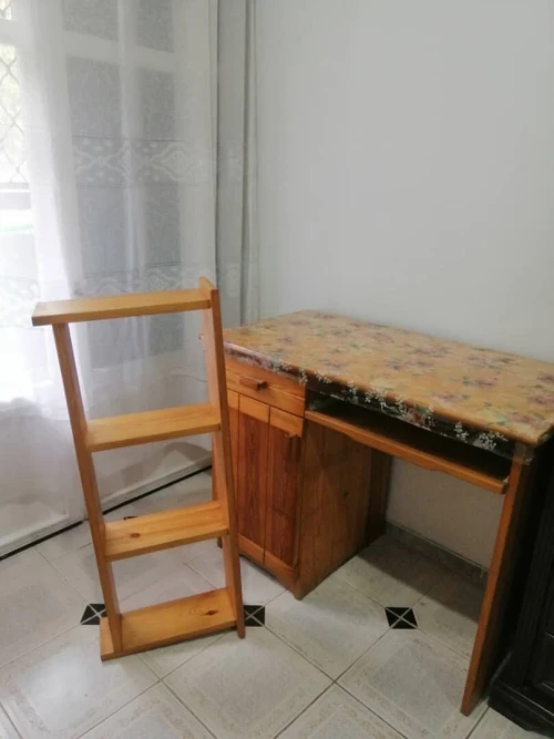 Bureau de travail ou de chambre