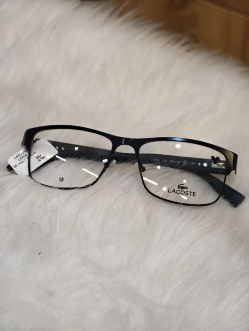 Lunette de vue original venu d'Europe