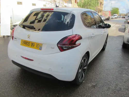 Peugeot 208 2019 Active Facelift