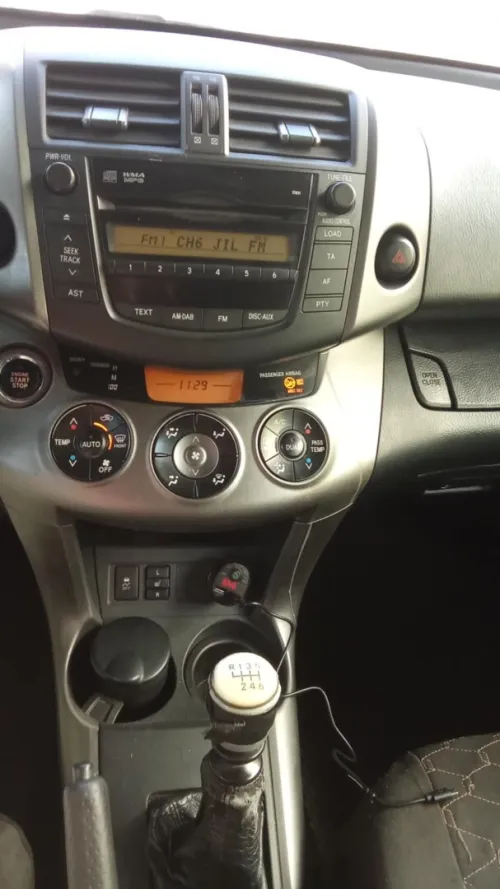 Toyota RAV4 2012 Vanguard