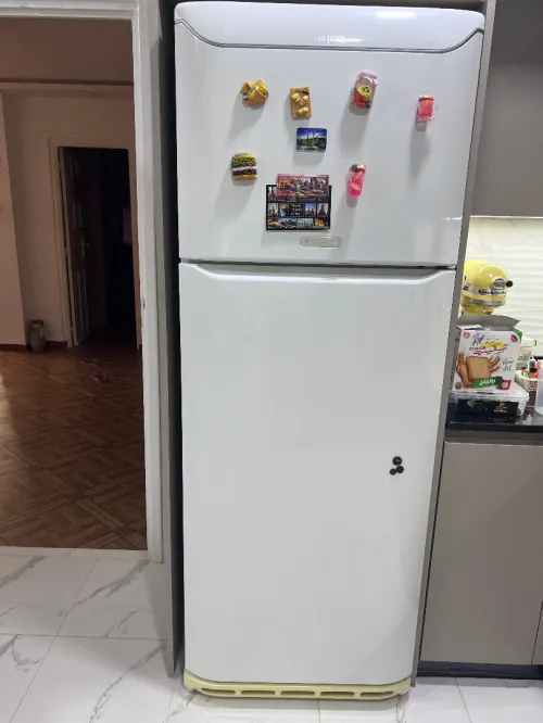 refrigerateur ariston nofrost 