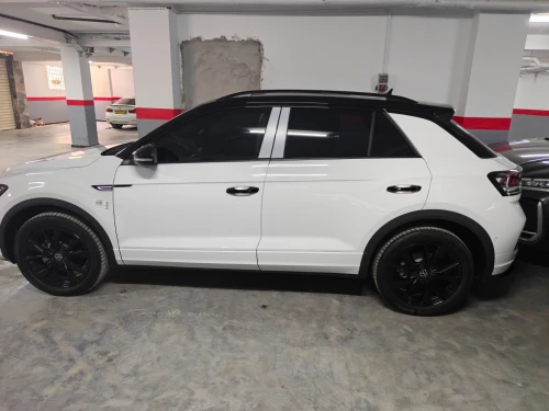 Volkswagen T-Roc 2025 R-Line 