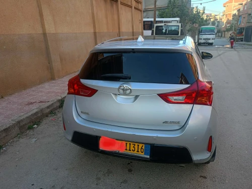Toyota Auris 2013 Auris