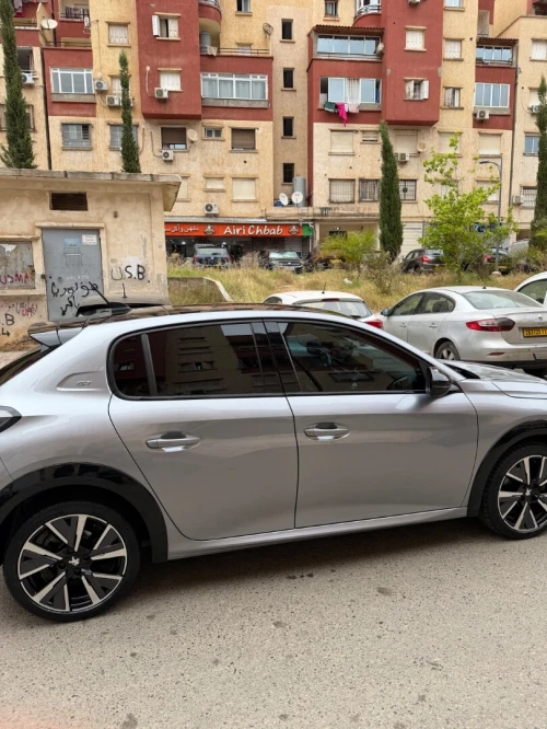 Peugeot 208 2022 Gt