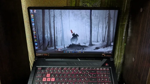لابتوبASUS TUF Gaming A17 بحالة ممتازة