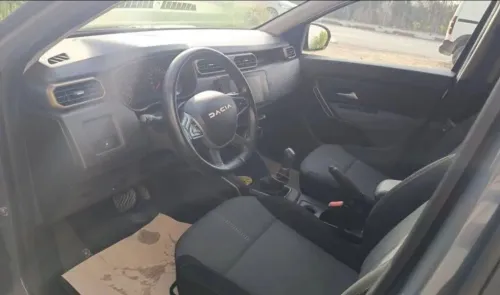 Renault Duster 2024 Gold