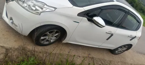 Peugeot 208 2013 Allure