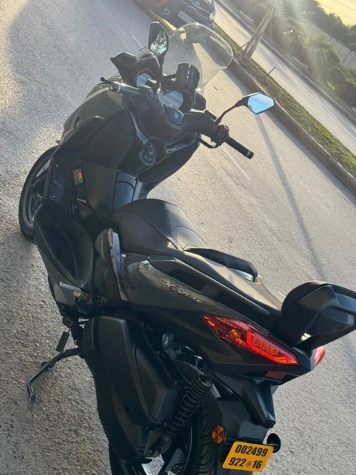 Xmax tech max Yamaha 2022