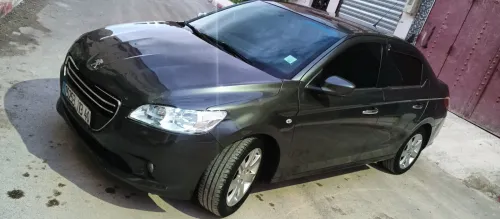 Peugeot 301 2013 Allure