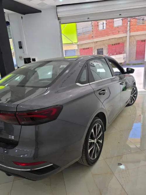 Geely Emgrand 2025 