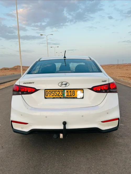 Hyundai Accent RB  5 portes 2018 GL DZ
