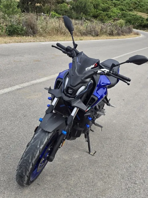 YAMAHA MT 07 2023