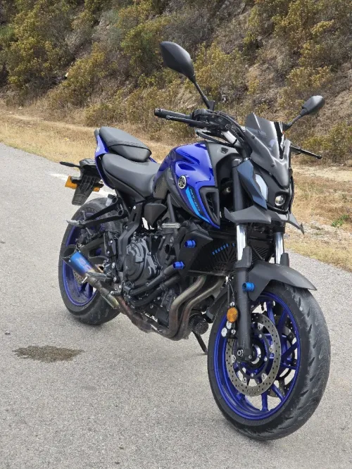 YAMAHA MT 07 2023