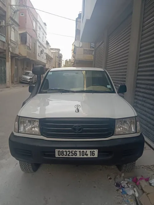 Toyota Land Cruiser 2004 Land Cruiser