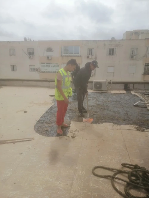 عزل وتغليف الاسطح 