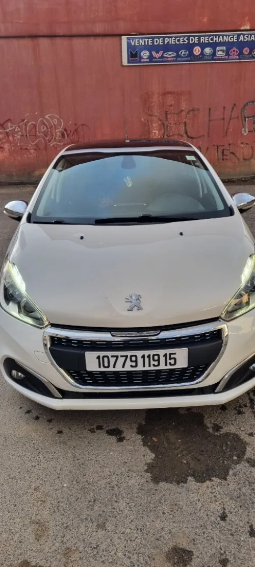 Peugeot 208 2019 Allure Facelift