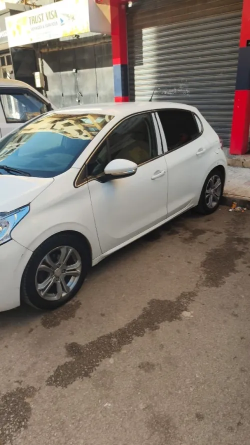 Peugeot 208 2014 Allure