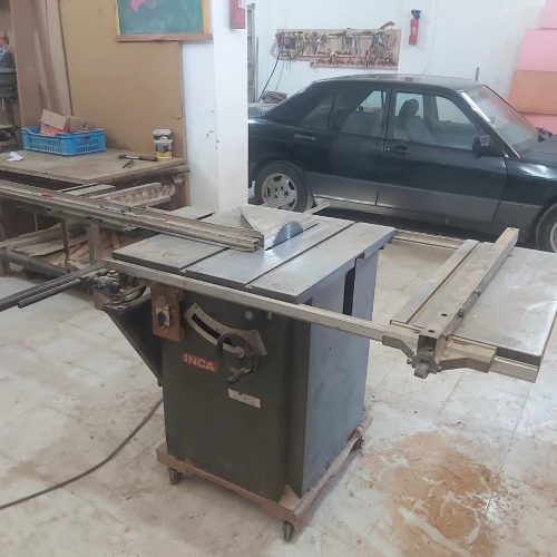 machine de menuiserie