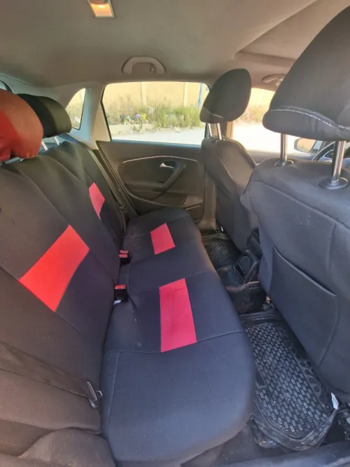 Volkswagen Polo 2015 Carrat