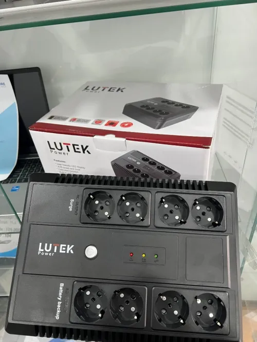 Ondeleur Lutek 650VA / 8 Prise FR  / Sécurité Electrique /  Protection Pour Ordinateur Camera PC