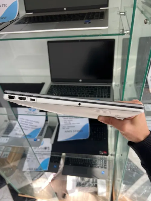 Vente Par Facilite - PC Portable HP 250 G10 i3|13 Génération|8G RAM|512SSD|Neuf Sous Emballage