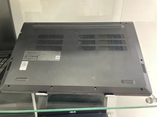 Lenovo V15 G5 i5-13420H (13th Gen)  | 8GB RAM | 256GB SSD |15,6 FHD  | Neuf sous emballage  | Garantie 12 Mois