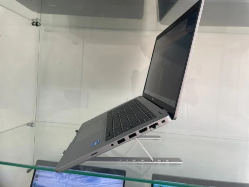 Dell Latitude 5420 Tactile Core i7 11ème Génération 8Go 256Go SSD 14" + Chargeur Original + Cartable & Souris Offerts