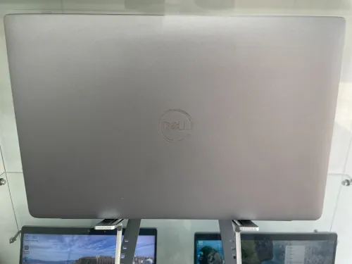 Dell Latitude 5420 Tactile Core i7 11ème Génération 8Go 256Go SSD 14" + Chargeur Original + Cartable & Souris Offerts